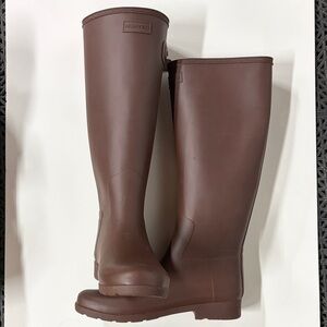 Hunter Tall Chocolate Brown Rubber Rain Boots
